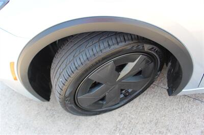 2024 Toyota Prius LE   - Photo 29 - Euless, TX 76040