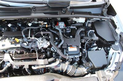 2024 Toyota Prius LE   - Photo 35 - Euless, TX 76040