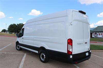 2023 Ford Transit 250 - Photo 2 - Euless, TX 76040