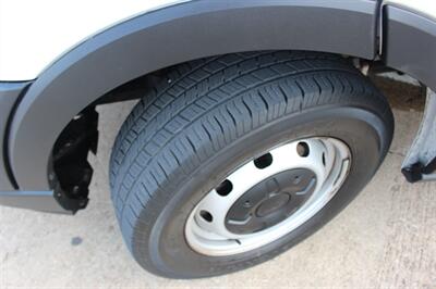 2023 Ford Transit 250 - Photo 31 - Euless, TX 76040