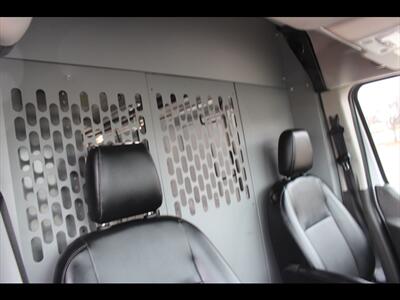 2020 Ford Transit 250   - Photo 17 - Euless, TX 76040