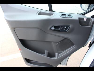 2020 Ford Transit 250   - Photo 26 - Euless, TX 76040