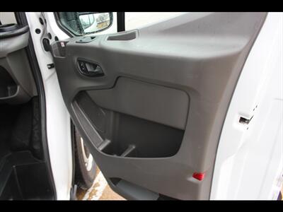 2020 Ford Transit 250   - Photo 19 - Euless, TX 76040