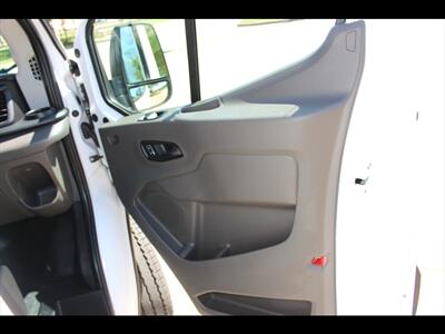 2023 Ford Transit 250   - Photo 18 - Euless, TX 76040