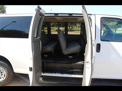 2020 Chevrolet Express LT 3500   - Photo 14 - Euless, TX 76040