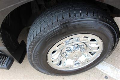 2015 Nissan NV 3500 HD SL - Photo 41 - Euless, TX 76040