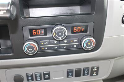 2015 Nissan NV 3500 HD SL - Photo 38 - Euless, TX 76040
