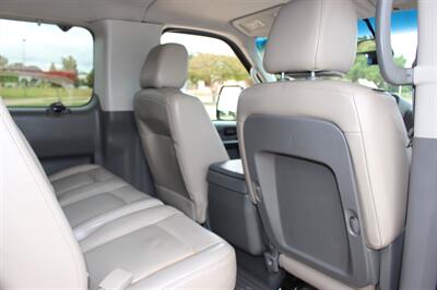 2015 Nissan NV 3500 HD SL - Photo 20 - Euless, TX 76040