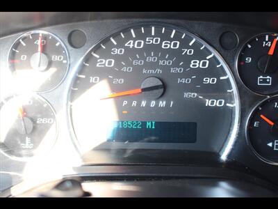 2017 Chevrolet Express 2500   - Photo 23 - Euless, TX 76040