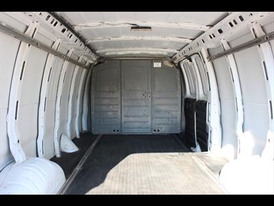 2017 Chevrolet Express 2500   - Photo 11 - Euless, TX 76040