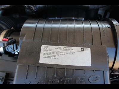 2017 Chevrolet Express 2500   - Photo 32 - Euless, TX 76040