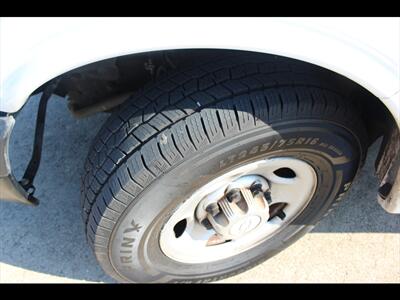 2017 Chevrolet Express 2500   - Photo 27 - Euless, TX 76040