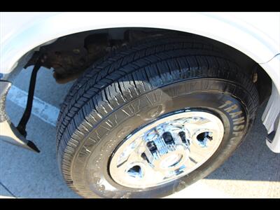 2019 Chevrolet Express LT 3500   - Photo 33 - Euless, TX 76040