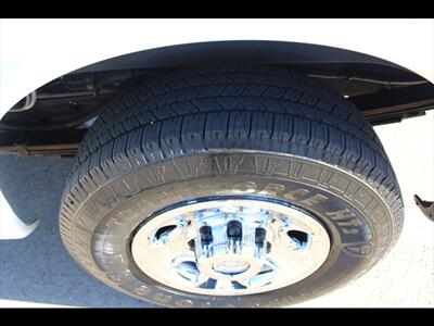 2019 Chevrolet Express LT 3500   - Photo 36 - Euless, TX 76040