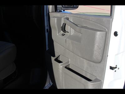 2019 Chevrolet Express LT 3500   - Photo 24 - Euless, TX 76040