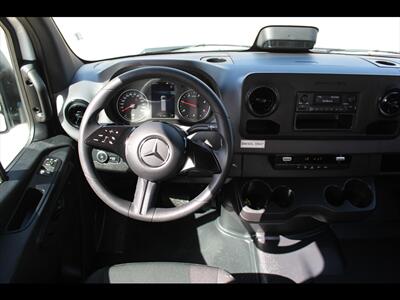 2025 Mercedes-Benz Sprinter 2500   - Photo 17 - Euless, TX 76040