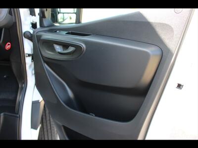2025 Mercedes-Benz Sprinter 2500   - Photo 26 - Euless, TX 76040