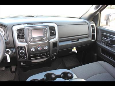 2024 RAM 1500 Classic Warlock   - Photo 24 - Euless, TX 76040