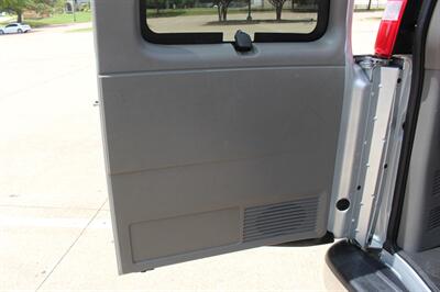 2025 Chevrolet Express LT 3500 - Photo 13 - Euless, TX 76040