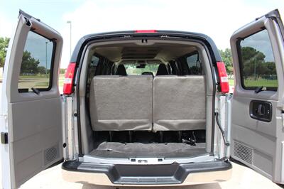 2025 Chevrolet Express LT 3500 - Photo 10 - Euless, TX 76040