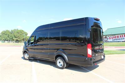 2023 Ford Transit 350 HD XLT - Photo 2 - Euless, TX 76040
