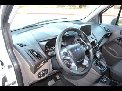 2022 Ford Transit Connect XLT   - Photo 26 - Euless, TX 76040