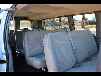 2022 Chevrolet Express LT 3500   - Photo 12 - Euless, TX 76040