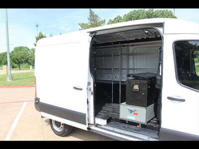 2020 Ford Transit 250   - Photo 18 - Euless, TX 76040