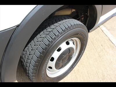 2020 Ford Transit 250   - Photo 35 - Euless, TX 76040