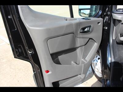 2025 Ford Transit 350 HD XLT   - Photo 29 - Euless, TX 76040