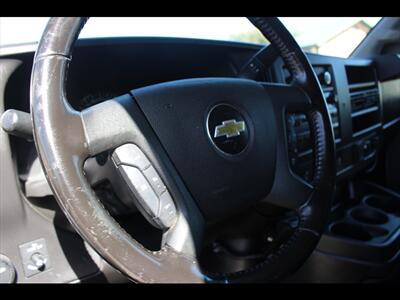 2021 Chevrolet Express 2500   - Photo 24 - Euless, TX 76040