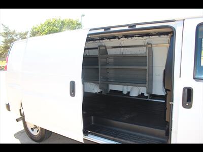 2021 Chevrolet Express 2500   - Photo 16 - Euless, TX 76040
