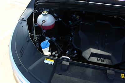 2024 Kia Carnival LX - Photo 35 - Euless, TX 76040