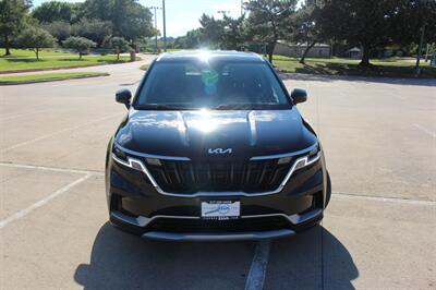 2024 Kia Carnival LX - Photo 8 - Euless, TX 76040