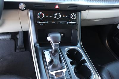 2024 Kia Carnival LX - Photo 30 - Euless, TX 76040