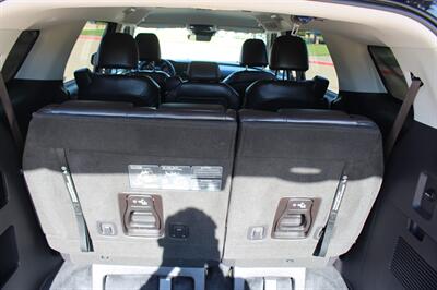 2024 Kia Carnival LX - Photo 11 - Euless, TX 76040