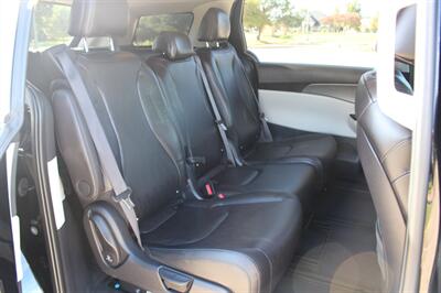 2024 Kia Carnival LX - Photo 14 - Euless, TX 76040
