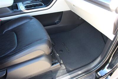 2024 Kia Carnival LX - Photo 22 - Euless, TX 76040