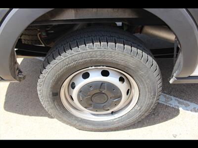 2025 Ford Transit 250   - Photo 28 - Euless, TX 76040