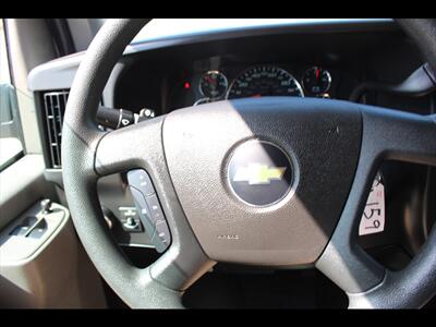 2025 Chevrolet Express LT 3500   - Photo 33 - Euless, TX 76040