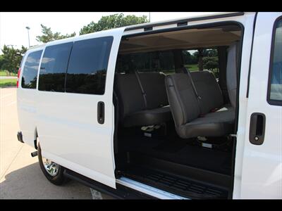 2025 Chevrolet Express LT 3500   - Photo 17 - Euless, TX 76040