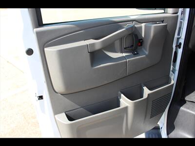 2025 Chevrolet Express LT 3500   - Photo 31 - Euless, TX 76040