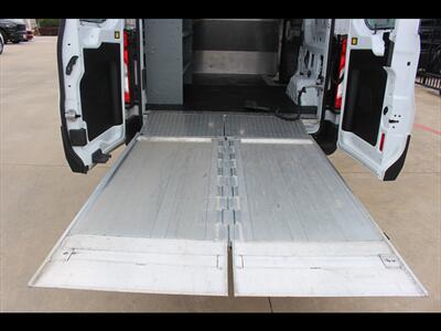 2020 Ford Transit 250 - Photo 16 - Euless, TX 76040