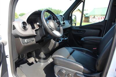 2025 Mercedes-Benz Sprinter 2500 - Photo 24 - Euless, TX 76040