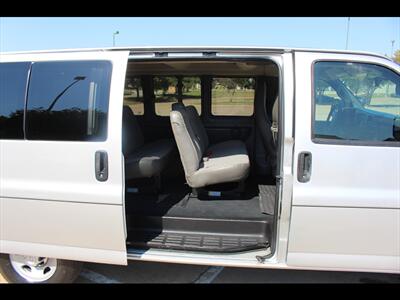 2017 Chevrolet Express LS 2500   - Photo 13 - Euless, TX 76040