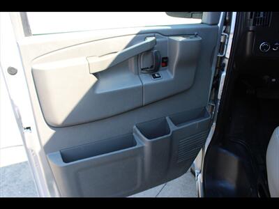 2017 Chevrolet Express LS 2500   - Photo 20 - Euless, TX 76040