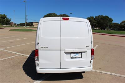 2020 Nissan NV200 SV - Photo 3 - Euless, TX 76040