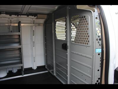 2023 GMC Savana 2500   - Photo 15 - Euless, TX 76040