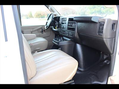2023 GMC Savana 2500   - Photo 19 - Euless, TX 76040