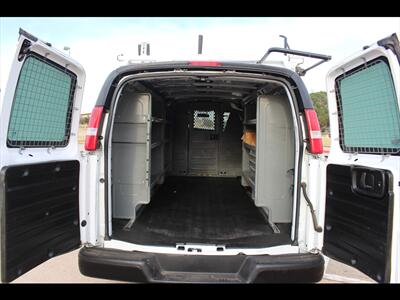 2023 GMC Savana 2500   - Photo 8 - Euless, TX 76040